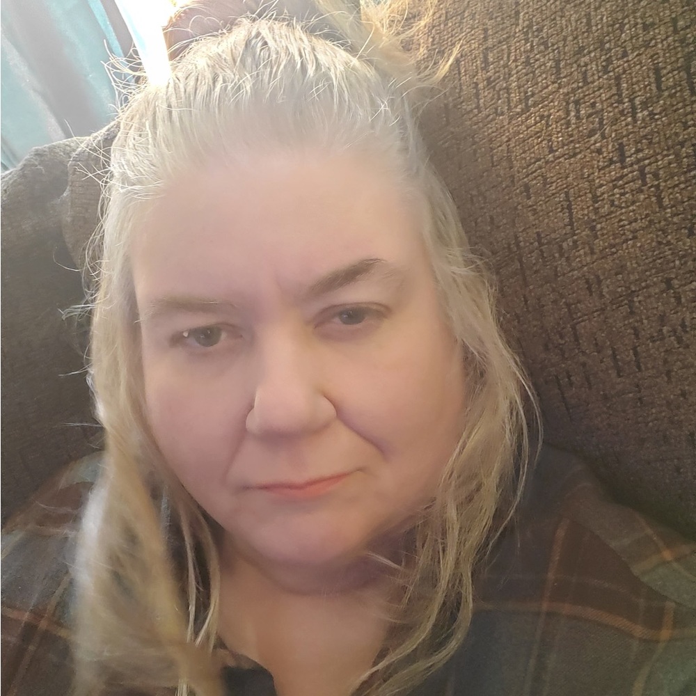 Meet your Posher, Debra